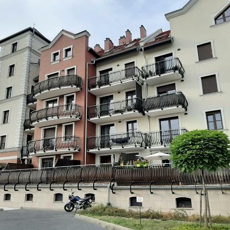 Apartamenty Lubin - Kamieniczka W Centrum Екстериор снимка